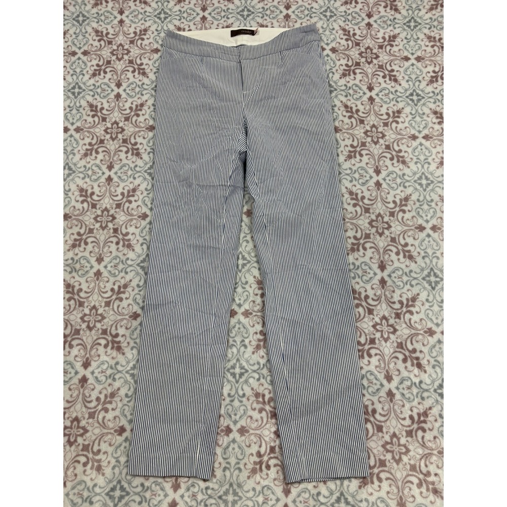 Crosby Womens Blue White Striped Slim Leg Trousers Seersucker Style Pants Size 2
